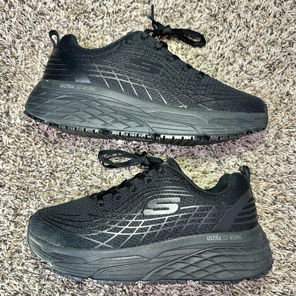 Skechers Women Size 7 Work Shoes Black Slip Resistant Memory Foam Max Cushion - Picture 2 of 9